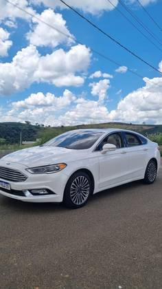 FORD FUSION 2.0 TITANIUM AWD 16V GASOLINA 4P AUTOMÁTICO FORD FUSION 2.0 TITANIUM AWD 16V GASOLINA 4P AUTOMÁTICO